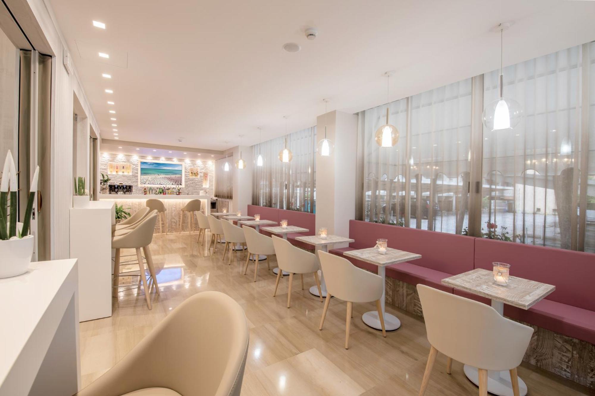 לידו די ג'סולו Hotel Laurin מראה חיצוני תמונה