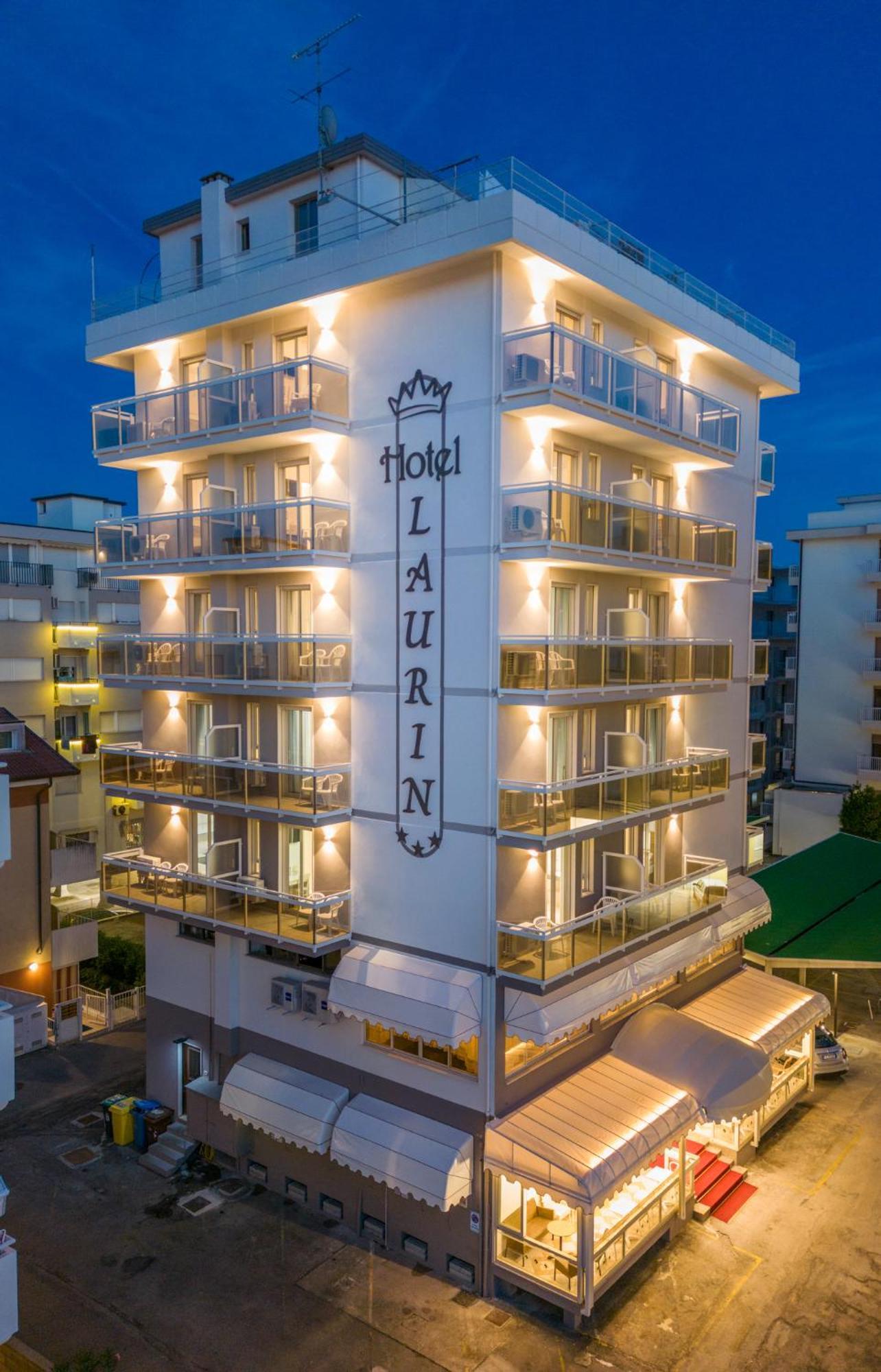 לידו די ג'סולו Hotel Laurin מראה חיצוני תמונה