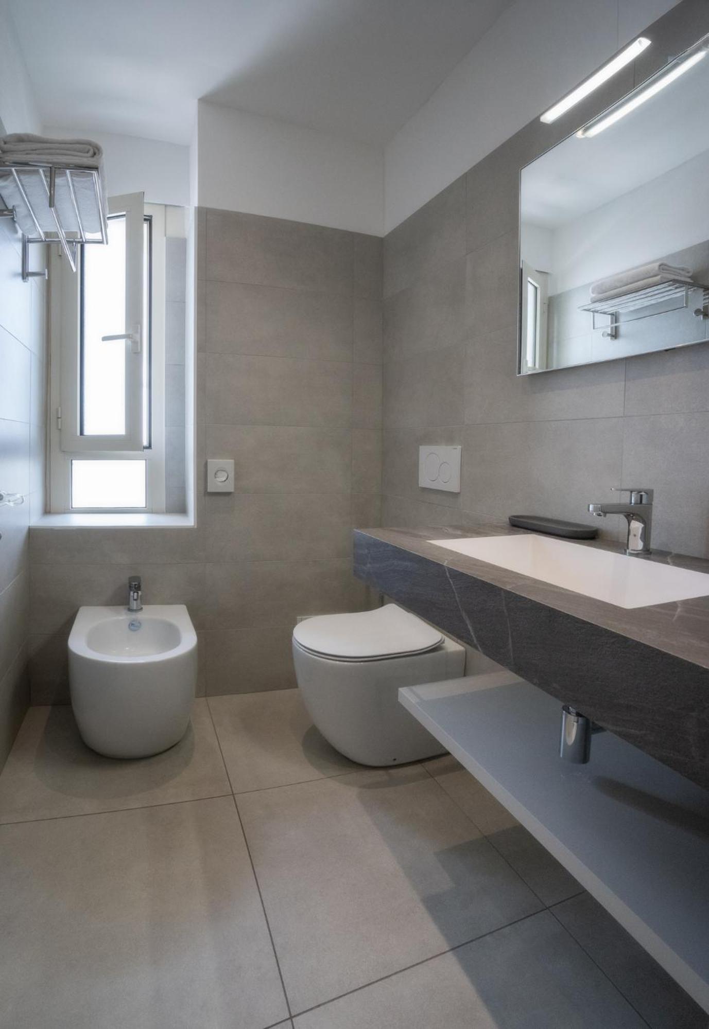 לידו די ג'סולו Hotel Laurin מראה חיצוני תמונה